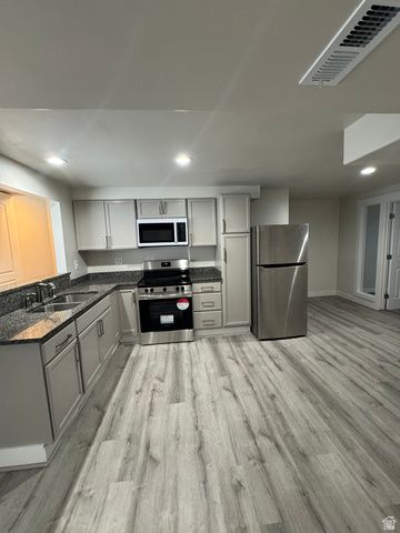 112 W CRYSTAL BAY DR, Stansbury Park, UT 84074