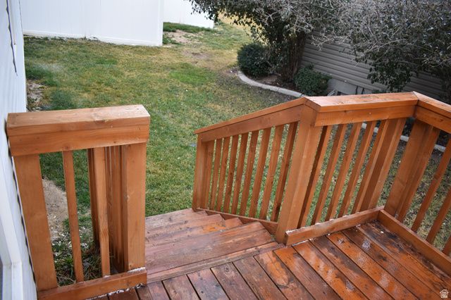 112 W CRYSTAL BAY DR, Stansbury Park, UT 84074