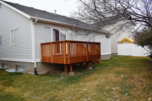 112 W CRYSTAL BAY DR, Stansbury Park, UT 84074