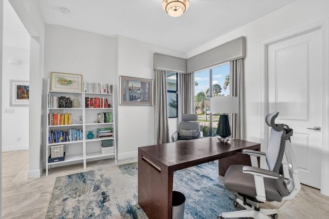 5800 Vista Linda Lane, Boca Raton, FL 33433