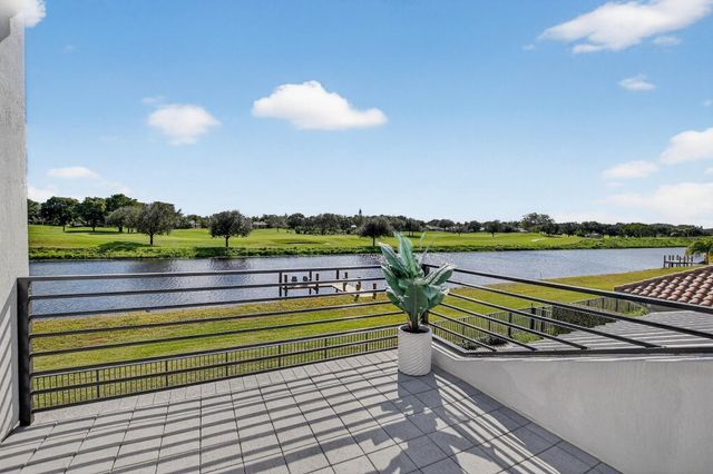 5800 Vista Linda Lane, Boca Raton, FL 33433