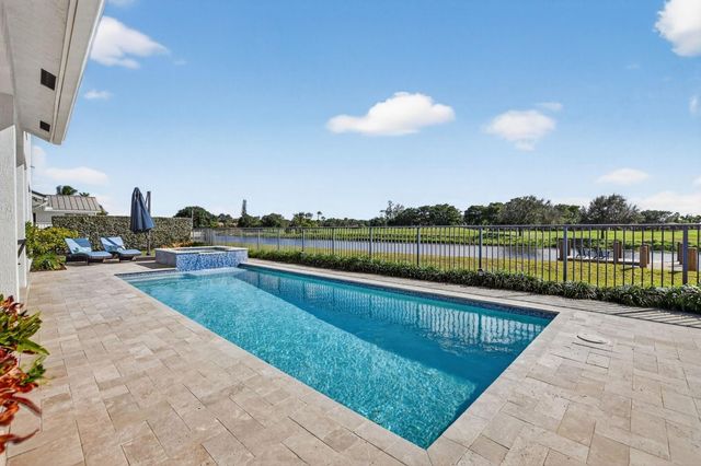 5800 Vista Linda Lane, Boca Raton, FL 33433