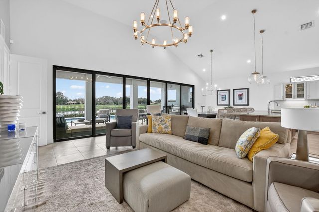 5800 Vista Linda Lane, Boca Raton, FL 33433