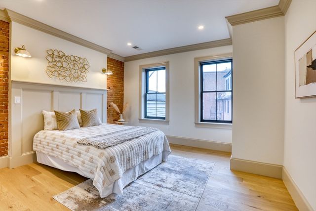16 Chestnut Street, Boston, MA 02129