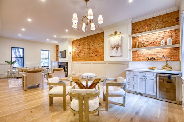 16 Chestnut Street, Boston, MA 02129