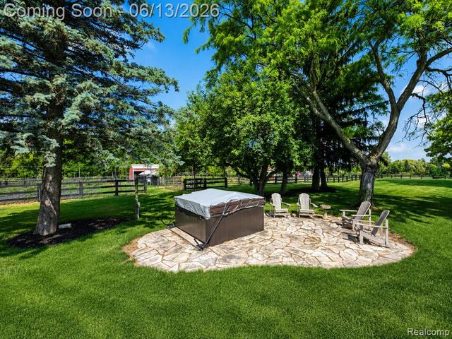 1310 Brauer Road, Metamora, MI 48371