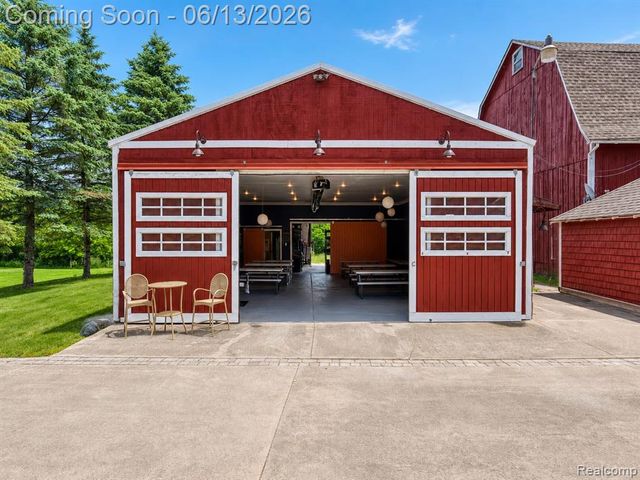 1310 Brauer Road, Metamora, MI 48371