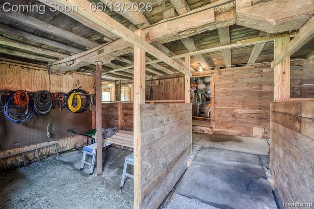 1310 Brauer Road, Metamora, MI 48371