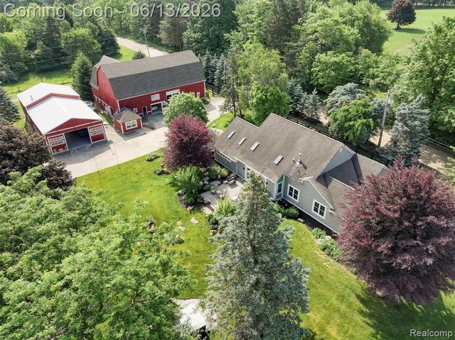 1310 Brauer Road, Metamora, MI 48371