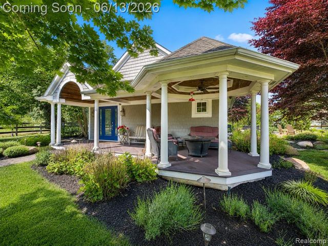 1310 Brauer Road, Metamora, MI 48371