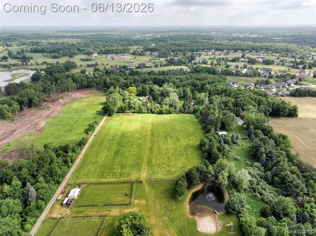 1310 Brauer Road, Metamora, MI 48371