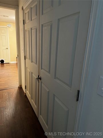 72 W Hilltop Road, Mcalester, OK 74501