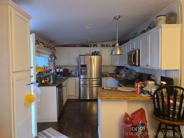 72 W Hilltop Road, Mcalester, OK 74501