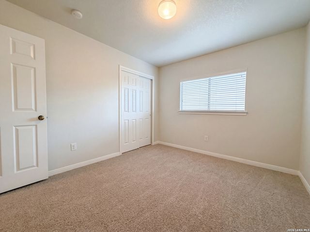 5708 MAXFLI DR, Schertz, TX 78108