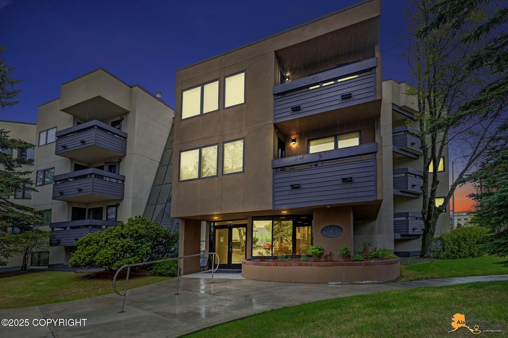 1200 I Street, #206, Anchorage, AK 99501