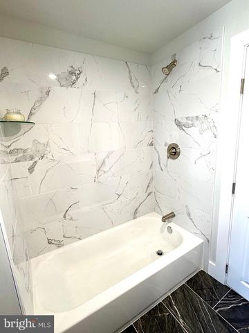 207 PENNSYLVANIA AVE, Hainesport, NJ 08036