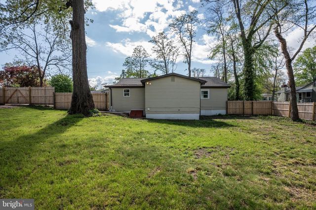 207 PENNSYLVANIA AVE, Hainesport, NJ 08036