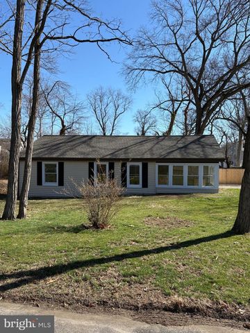 207 PENNSYLVANIA AVE, Hainesport, NJ 08036