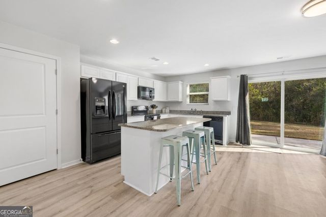 39 Easy Street, Guyton, GA 31312