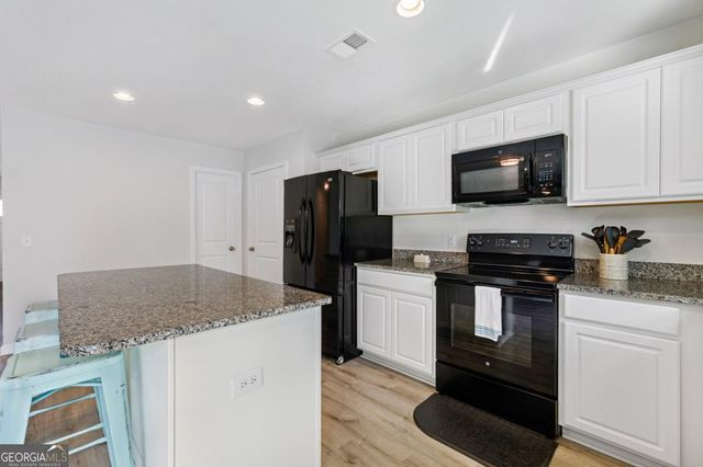 39 Easy Street, Guyton, GA 31312