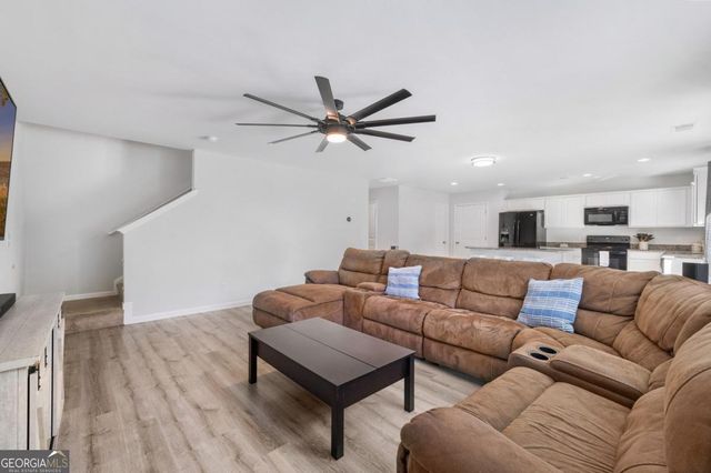 39 Easy Street, Guyton, GA 31312