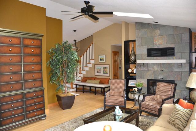 S79W29037 Frog Alley ROAD, Mukwonago, WI 53149