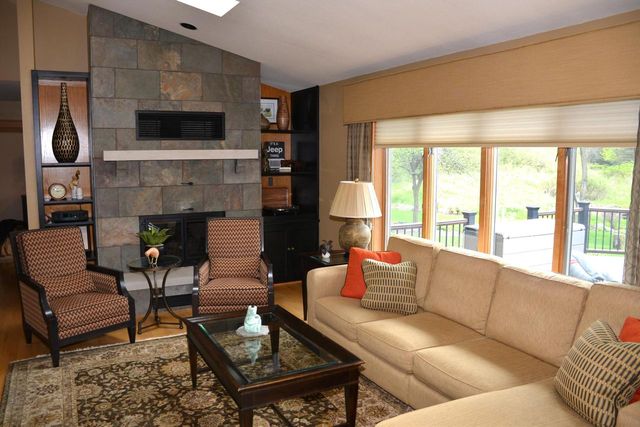 S79W29037 Frog Alley ROAD, Mukwonago, WI 53149