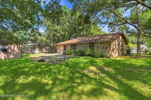 8505 Mermaid Avenue, Ocean Springs, MS 39564