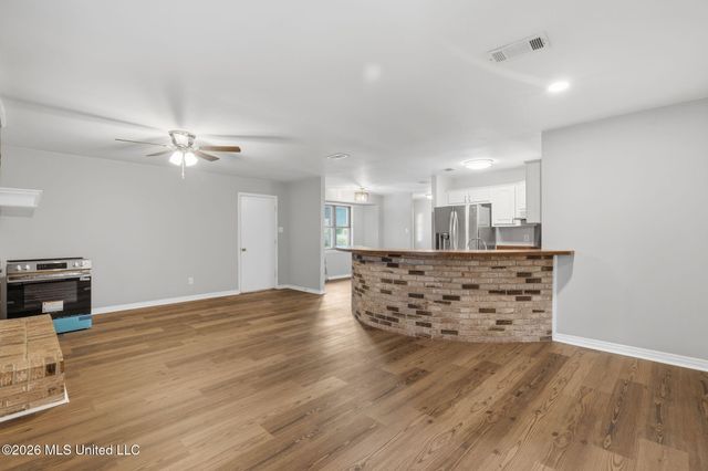 8505 Mermaid Avenue, Ocean Springs, MS 39564
