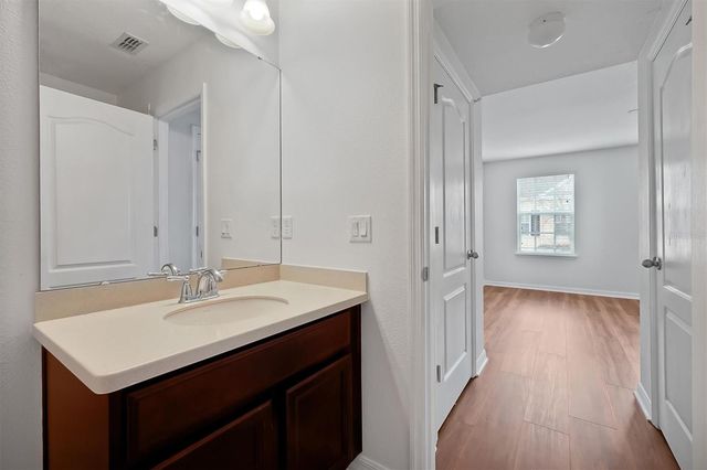 2018 BRINK ALLEY, Orlando, FL 32814