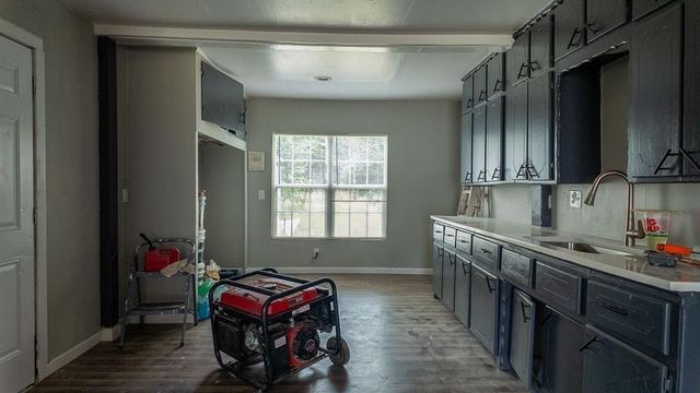 313 W Texas Avenue Street, Anadarko, OK 73005