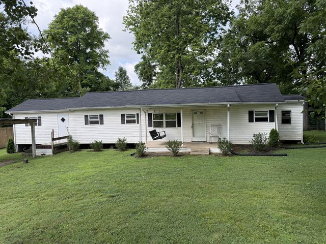 330 Rolling Acres Loop, Hartsville, TN 37074