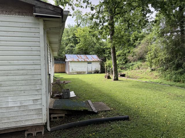 330 Rolling Acres Loop, Hartsville, TN 37074