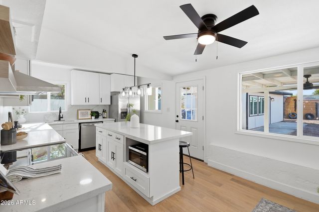 1433 E PORTLAND Street, Phoenix, AZ 85006