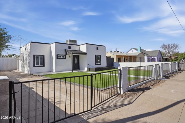 1433 E PORTLAND Street, Phoenix, AZ 85006