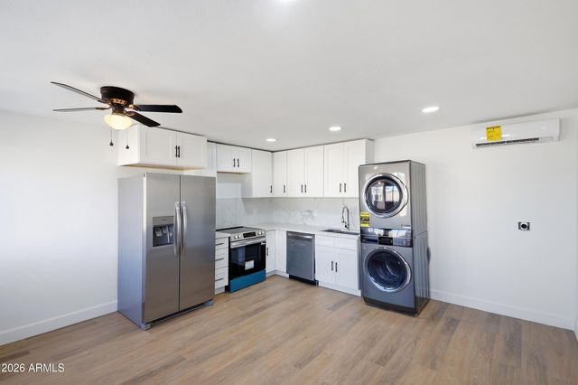 1433 E PORTLAND Street, Phoenix, AZ 85006