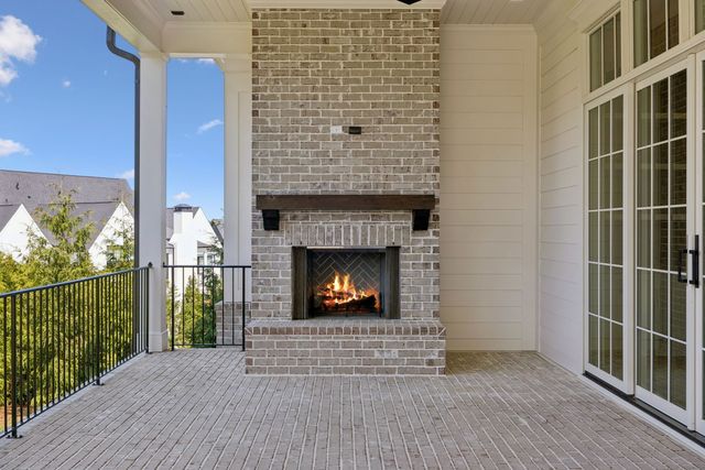 9282 Double Run Ct, College Grove, TN 37046
