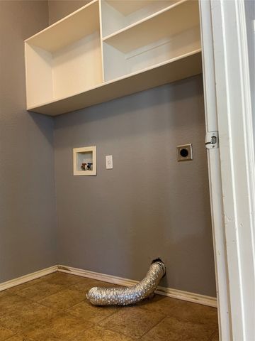 241 Flatwood Drive, Little Elm, TX 75068