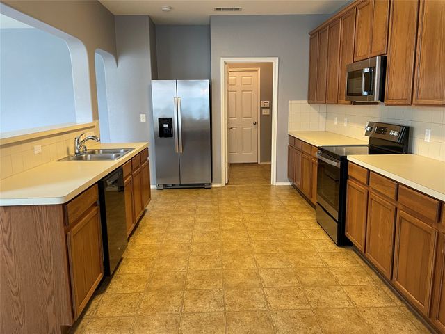 241 Flatwood Drive, Little Elm, TX 75068
