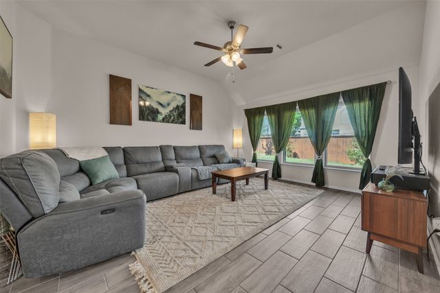 712 Long Iron Drive, Fort Worth, TX 76108