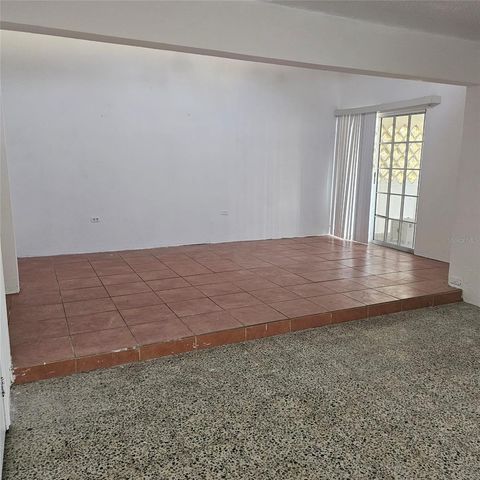 N11 N LAS OLAS 11, Dorado, PR 00646