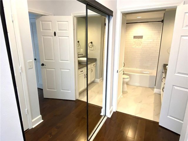 3777 Peachtree Road NE 1517, Atlanta, GA 30319