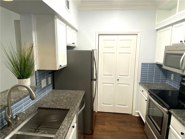 3777 Peachtree Road NE 1517, Atlanta, GA 30319