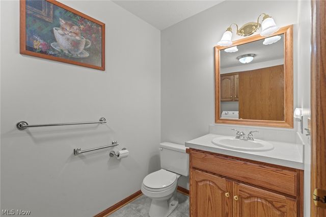 1450 Cove Street NW, Uniontown, OH 44685