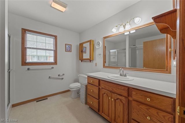 1450 Cove Street NW, Uniontown, OH 44685