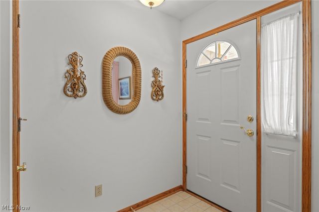 1450 Cove Street NW, Uniontown, OH 44685