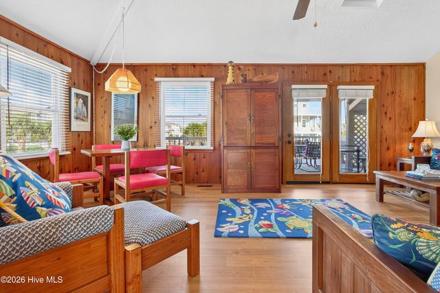 189 E Second Street, Ocean Isle Beach, NC 28469