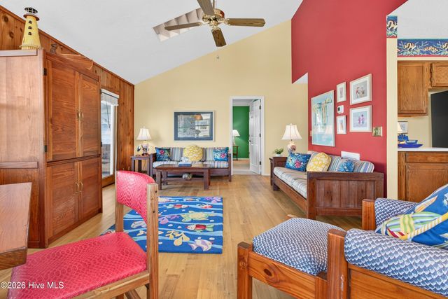 189 E Second Street, Ocean Isle Beach, NC 28469