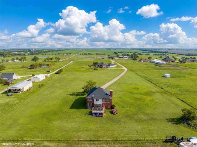 10903 Jackson Road, Krum, TX 76249