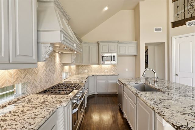 344 Birchwood Way, Irving, TX 75063
